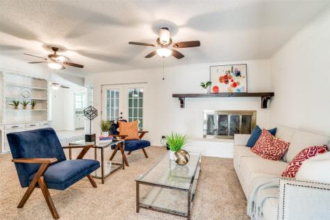 417 Woodlawn Drive Desoto TX 75115