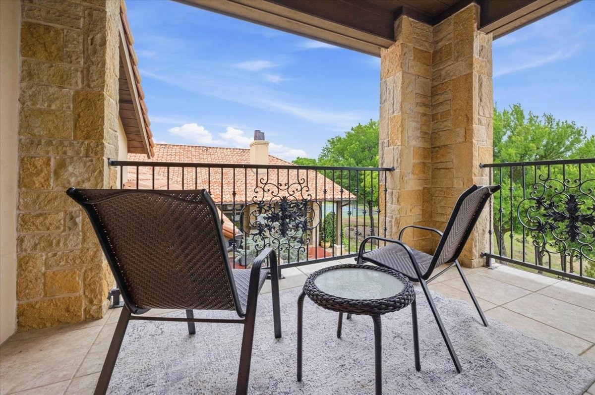 250 Falcon Ridge Aledo TX 76008