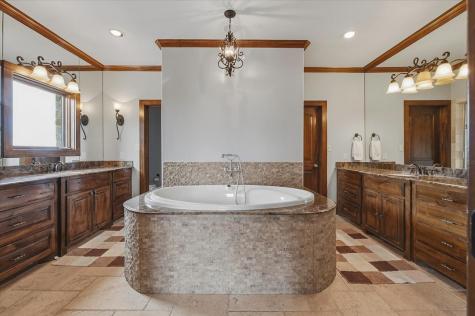 250 Falcon Ridge Aledo TX 76008