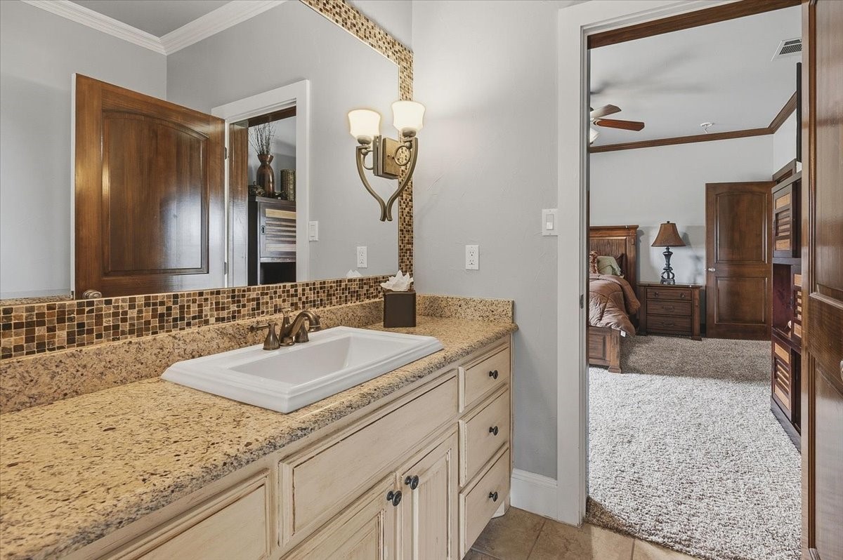 250 Falcon Ridge Aledo TX 76008