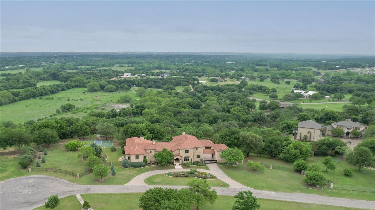 250 Falcon Ridge Aledo TX 76008