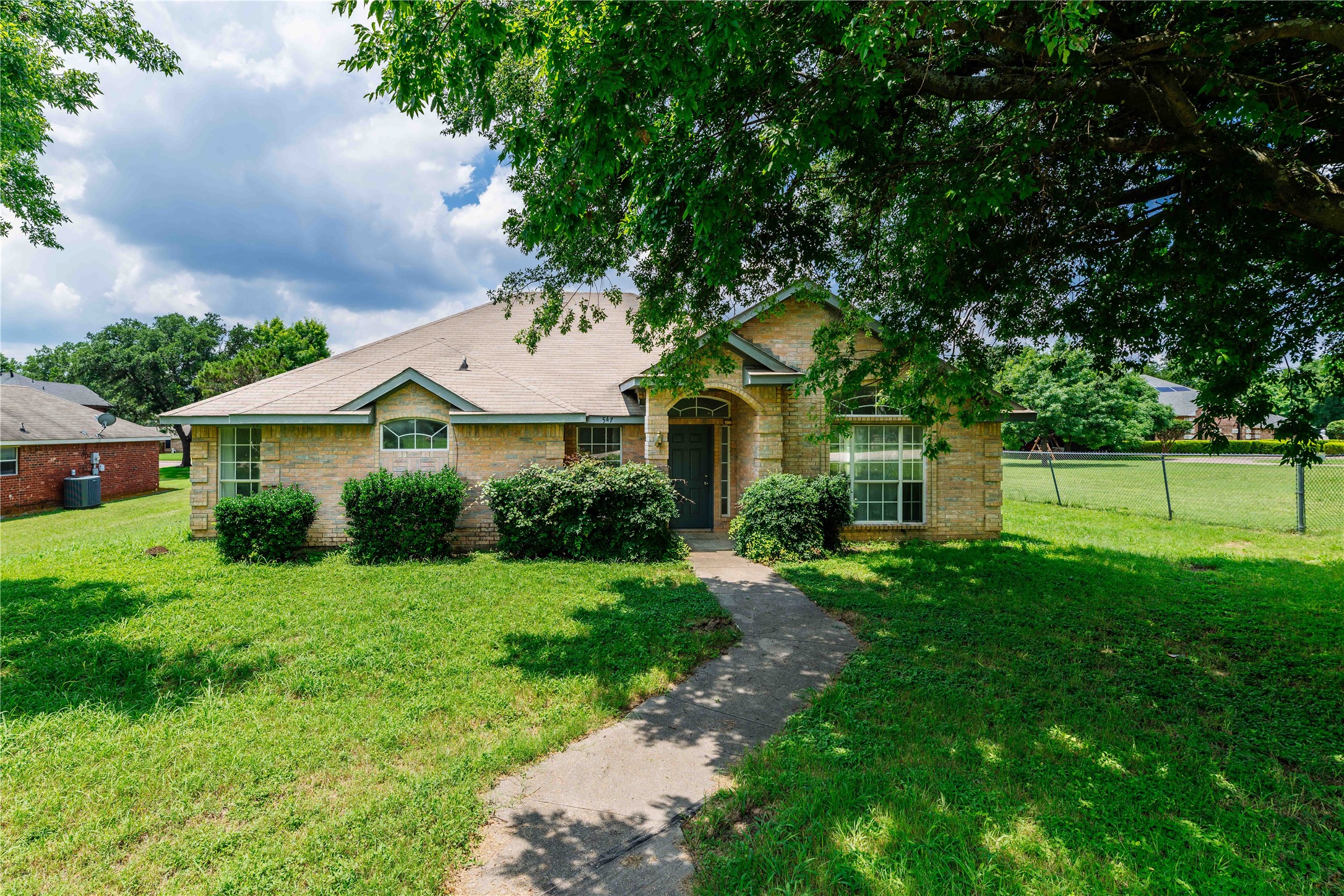 547 S Parks Drive Desoto TX 75115