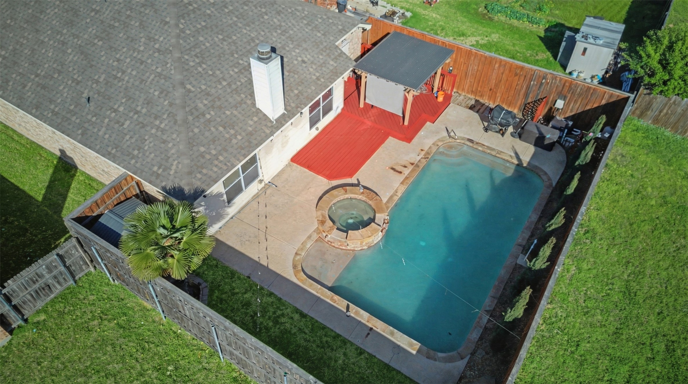 1039 Wood Brook Drive Grand Prairie TX 75052