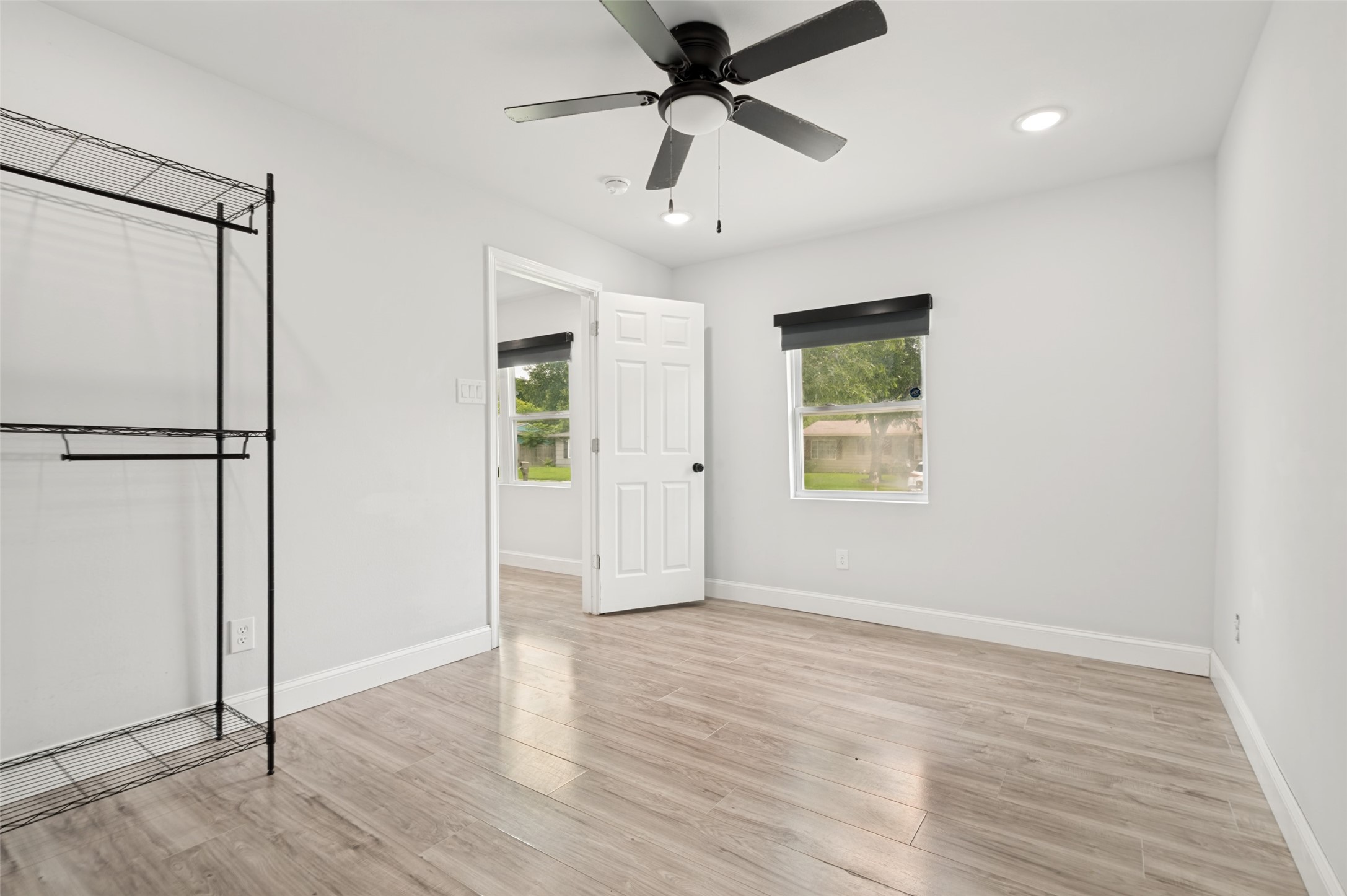 1301 Cardinal Street Arlington TX 76010