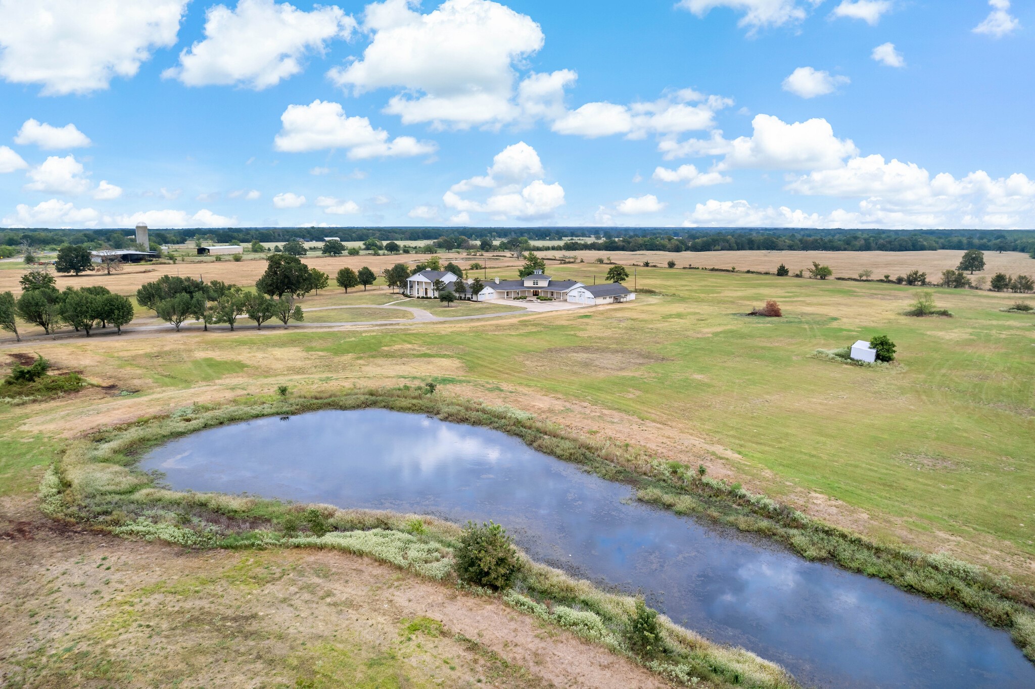 11254 Farm Road 195 Paris TX 75462