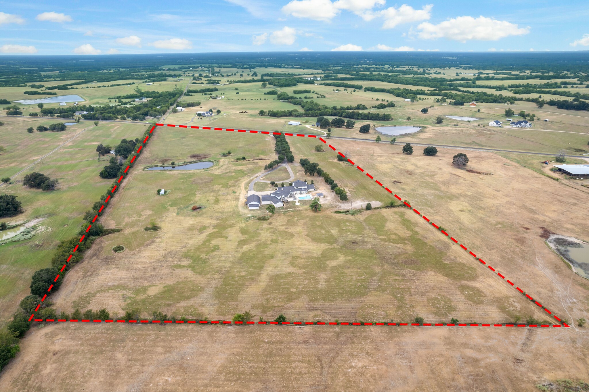 11254 Farm Road 195 Paris TX 75462