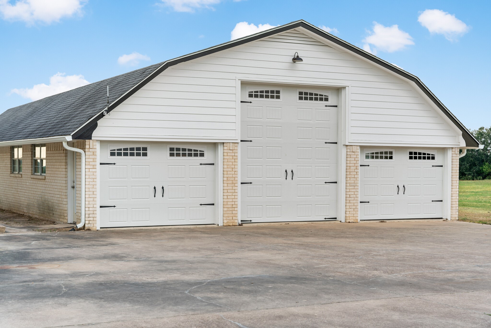 11254 Farm Road 195 Paris TX 75462
