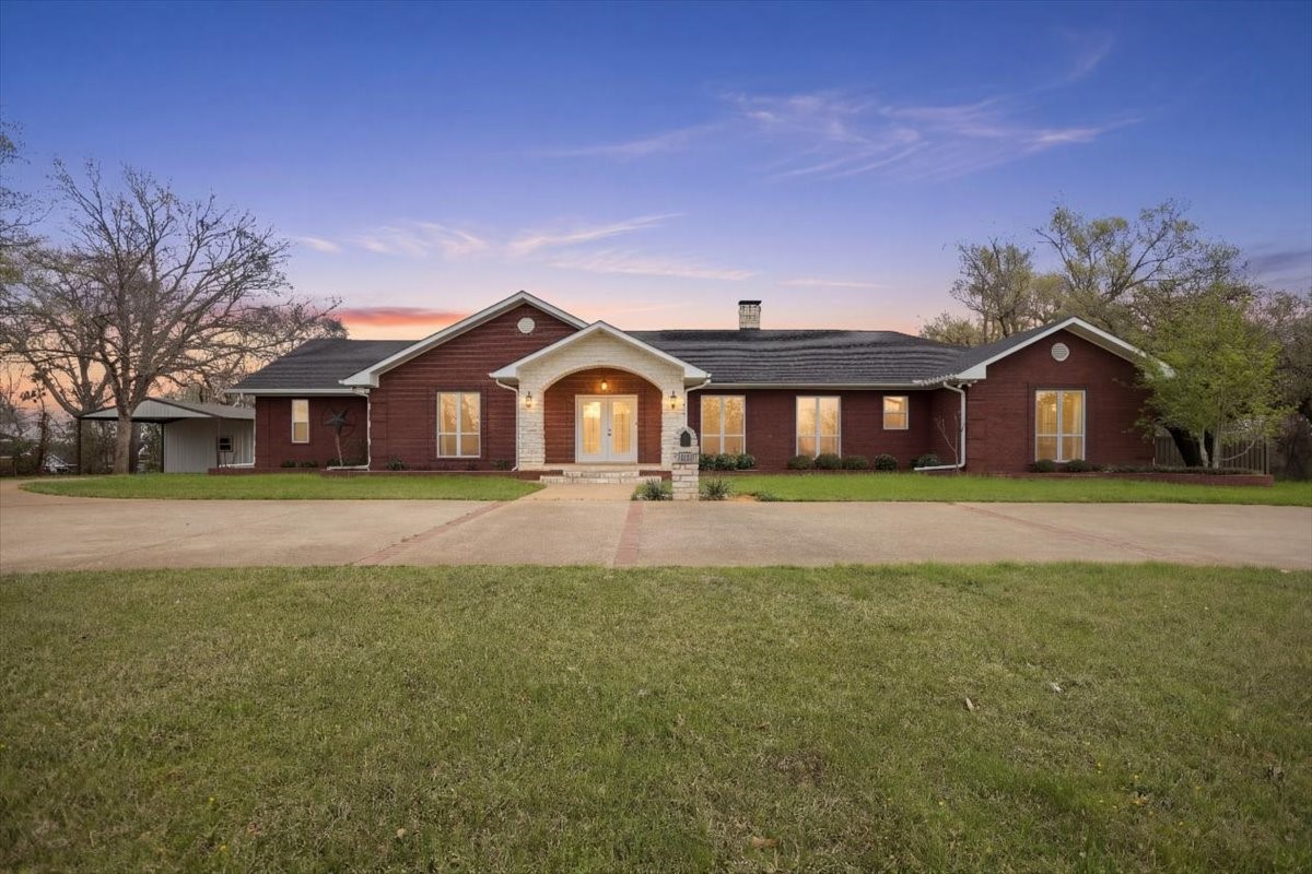 1609 Old Nacogdoches Road Henderson TX 75654