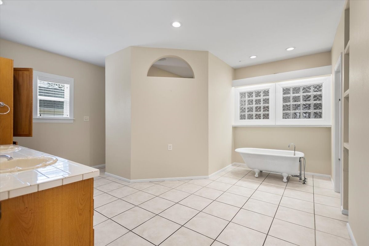 1609 Old Nacogdoches Road Henderson TX 75654