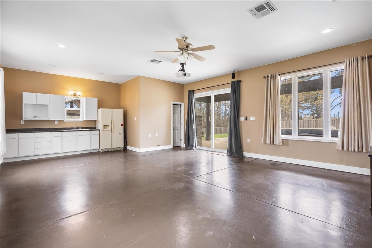 1609 Old Nacogdoches Road Henderson TX 75654