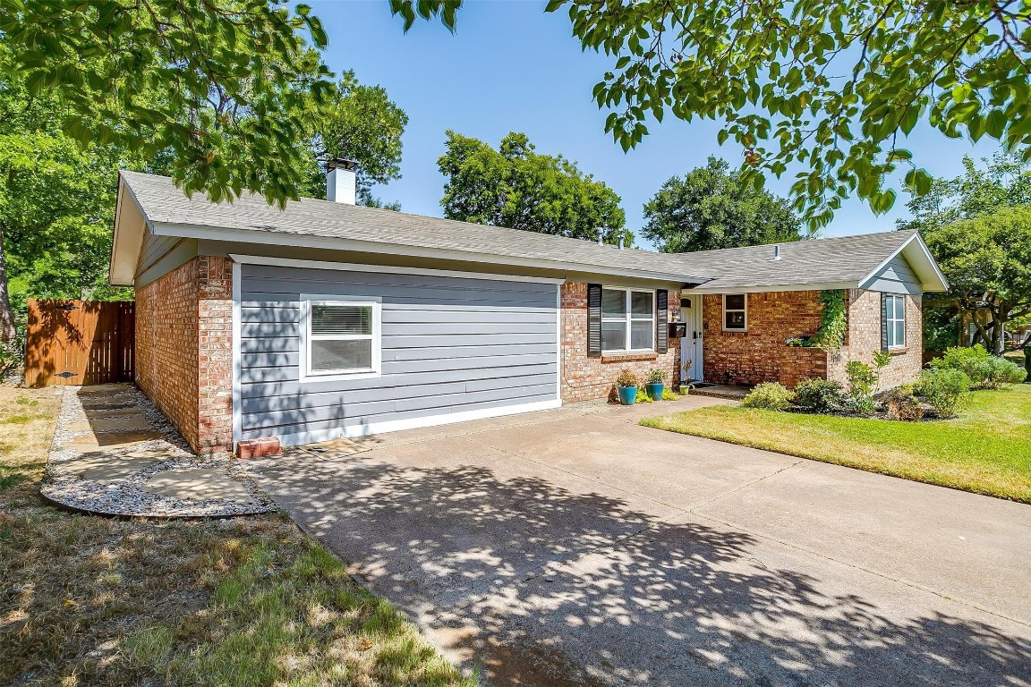 1100 Billie Ruth Lane Hurst TX 76053