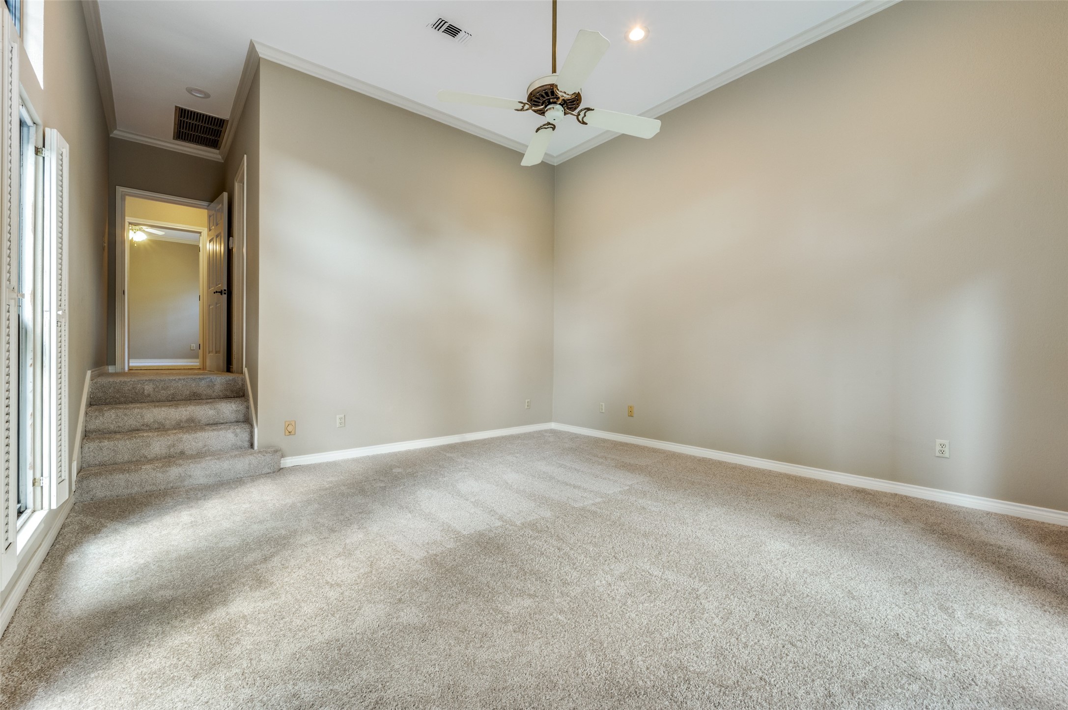 9126 Cochran Heights Drive Dallas TX 75220