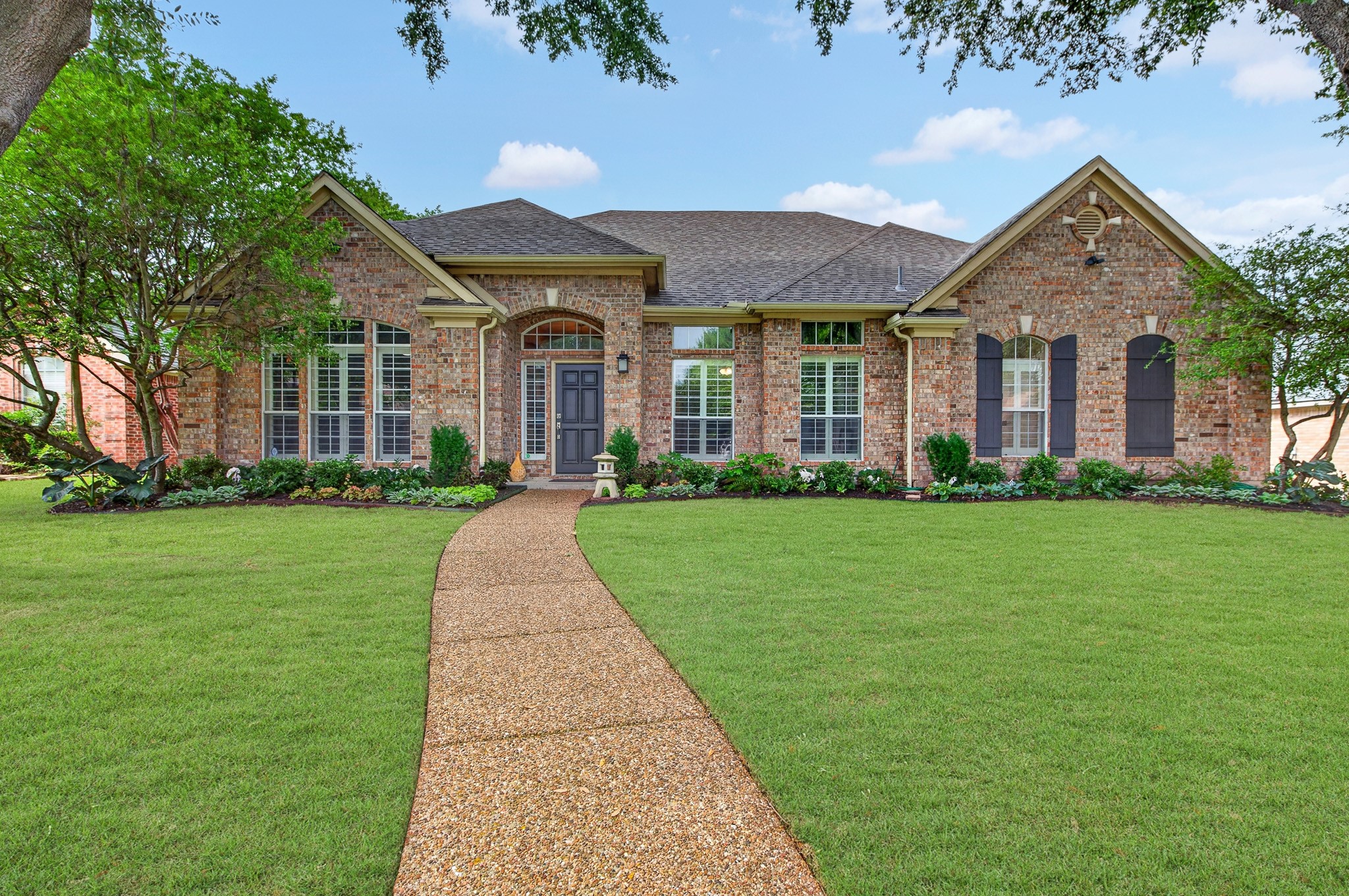 2815 Summer Tree Lane Mckinney TX 75071
