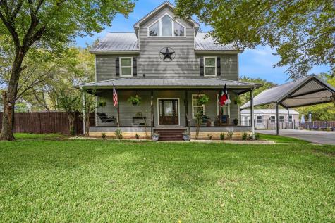 6211 Farm Terrace Street Alvarado TX 76009