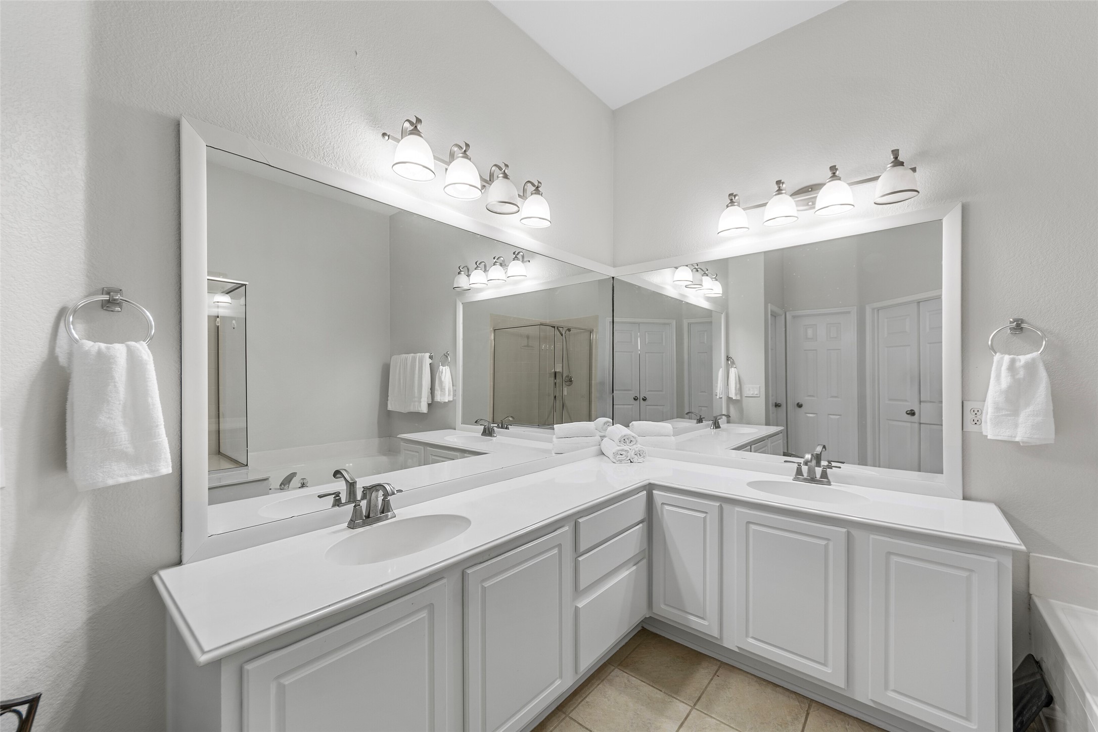 2505 Canyon Bay Mckinney TX 75072