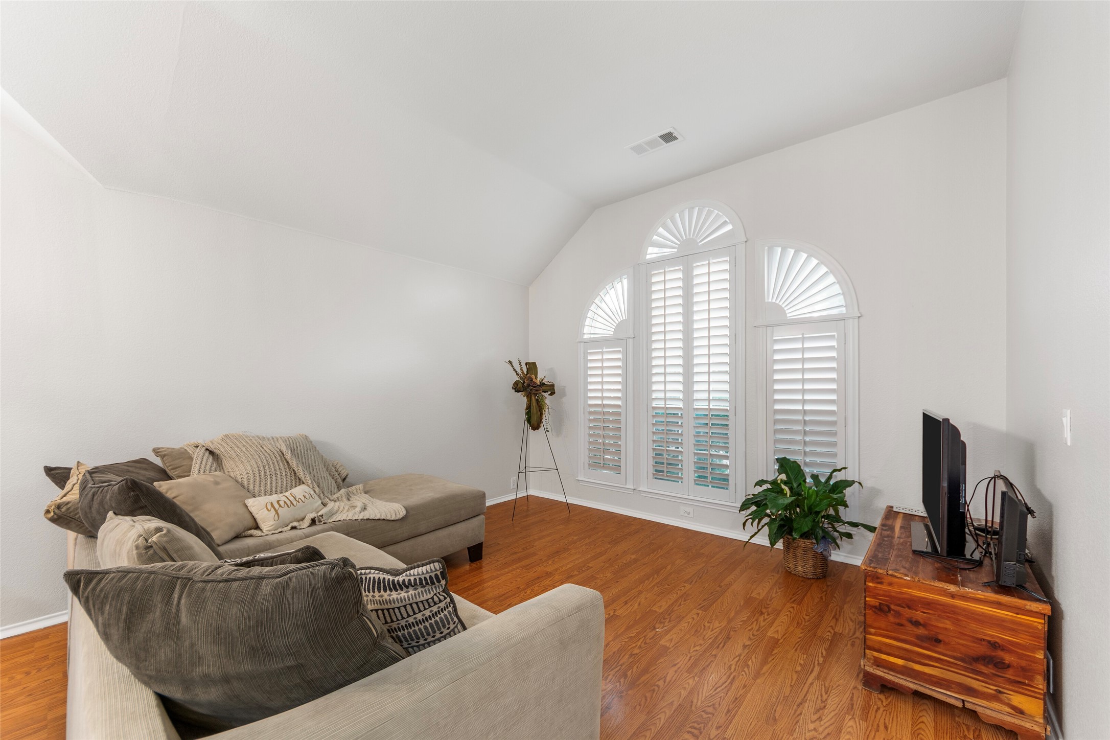 2505 Canyon Bay Mckinney TX 75072
