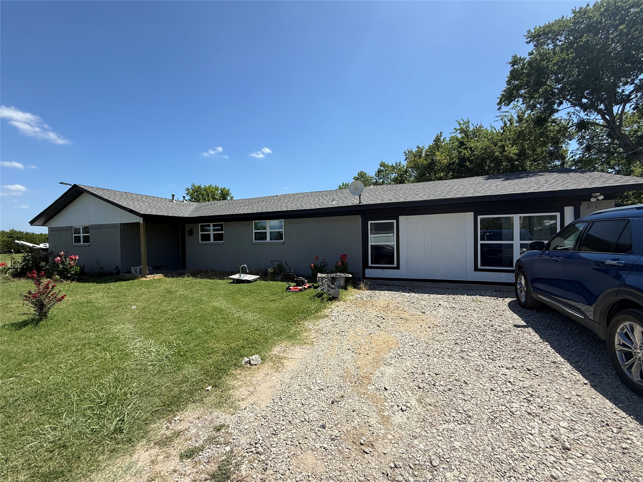 102 N Cedar Street Celeste TX 75423