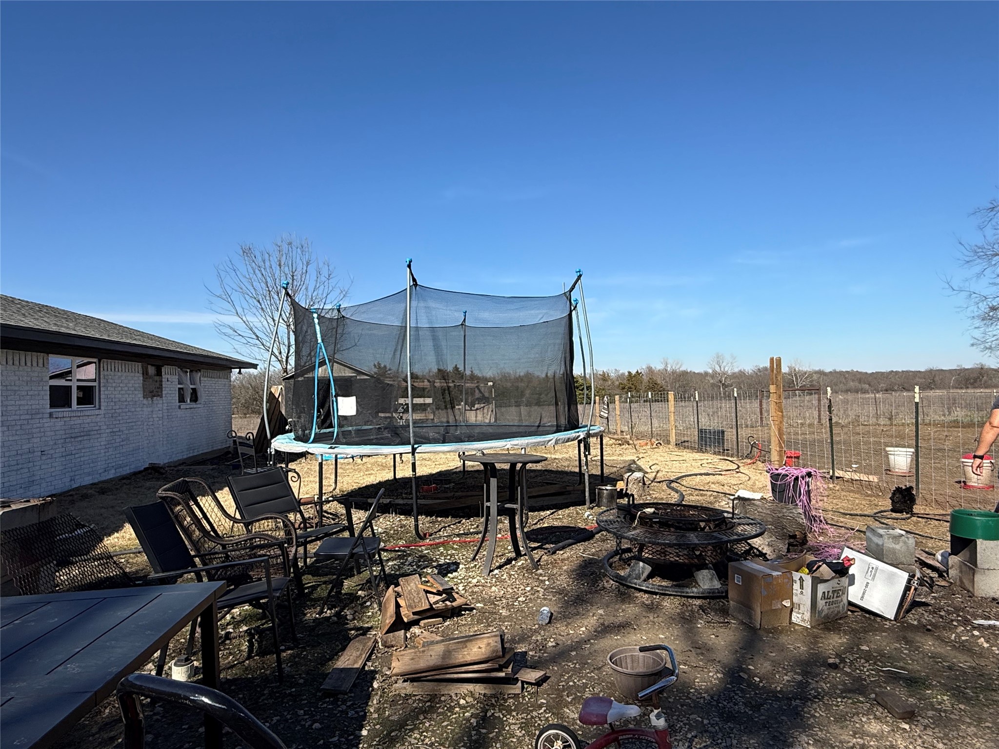 102 N Cedar Street Celeste TX 75423