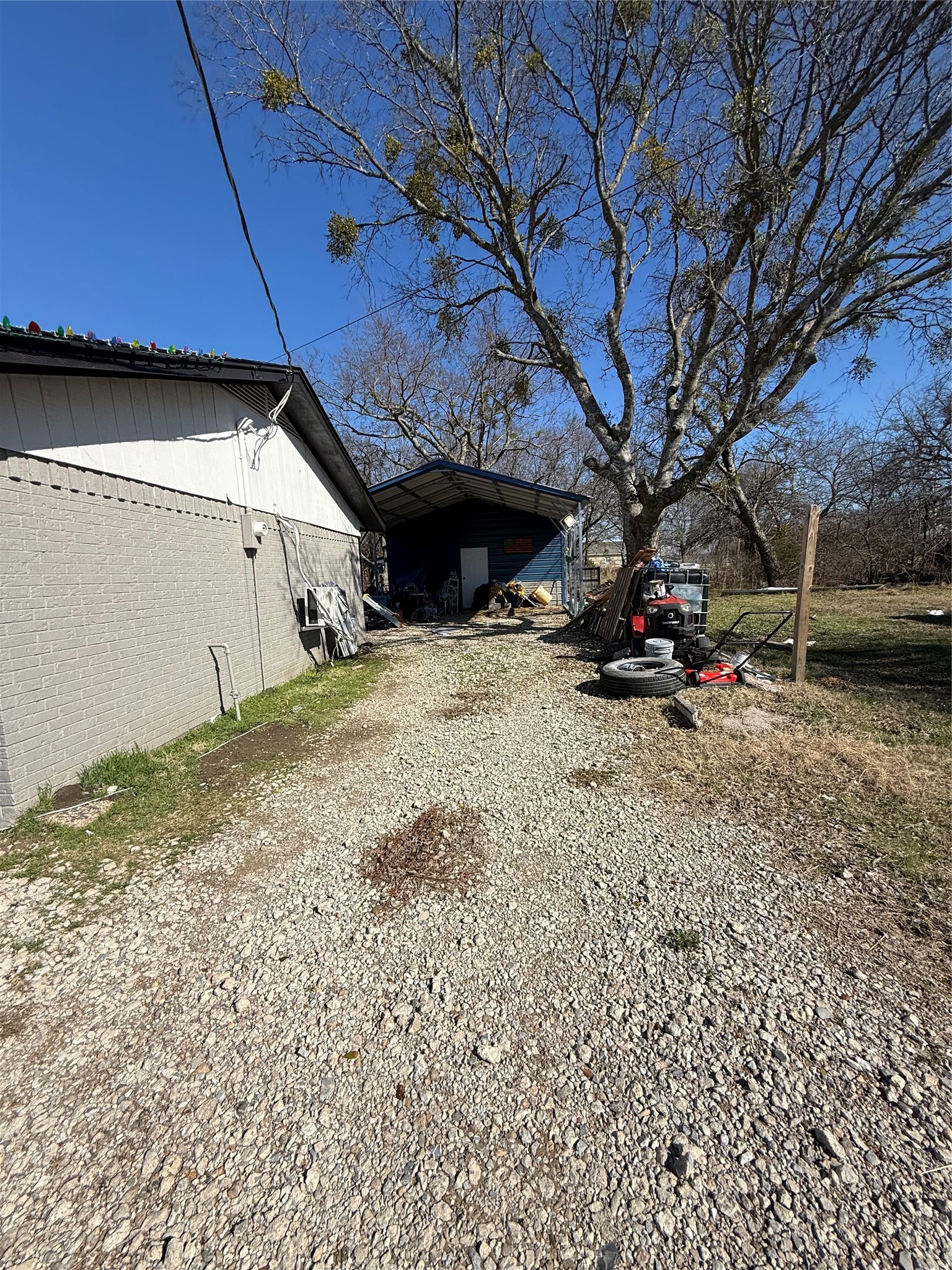 102 N Cedar Street Celeste TX 75423