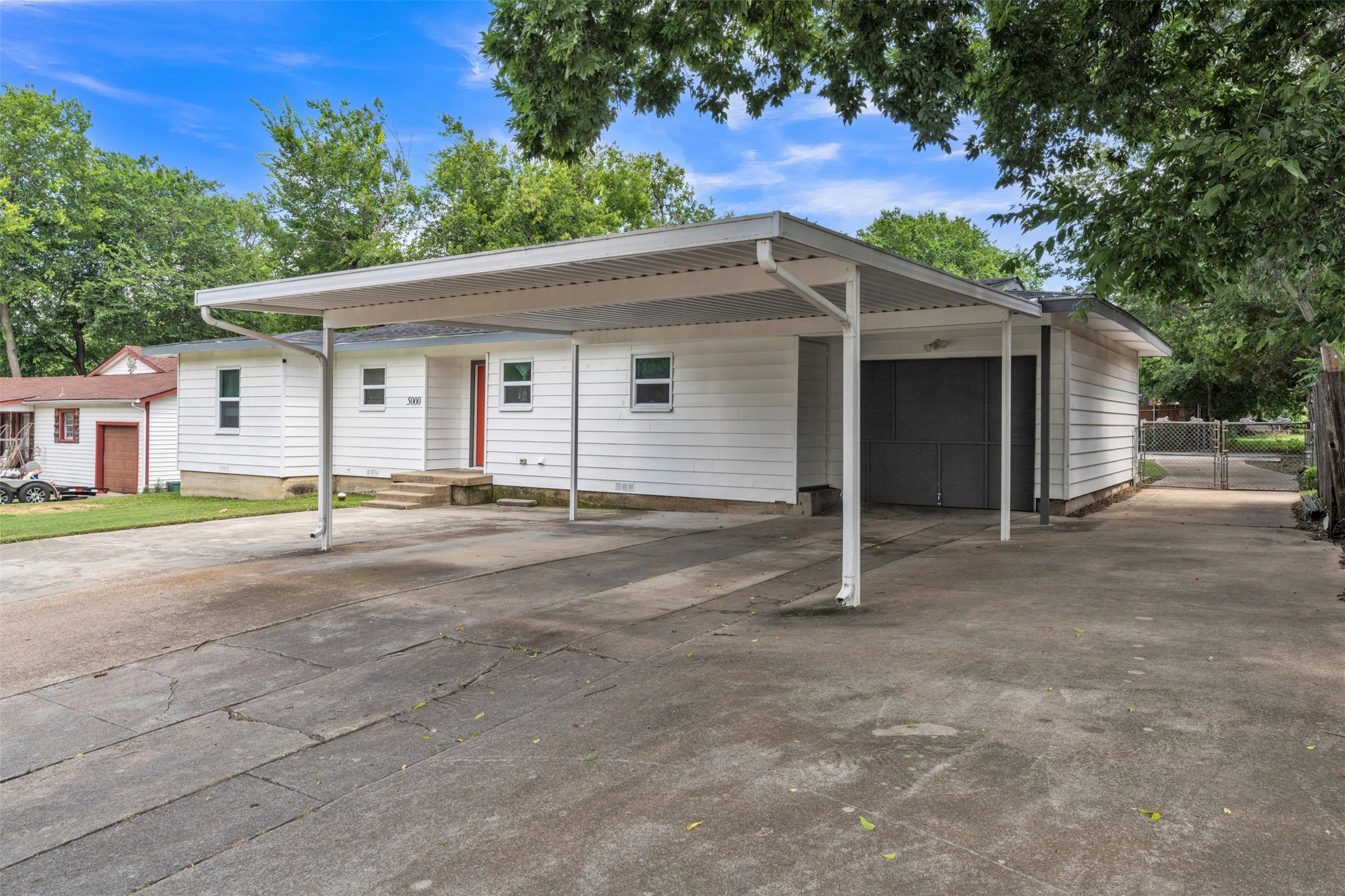 5000 Monette Street Haltom City TX 76117