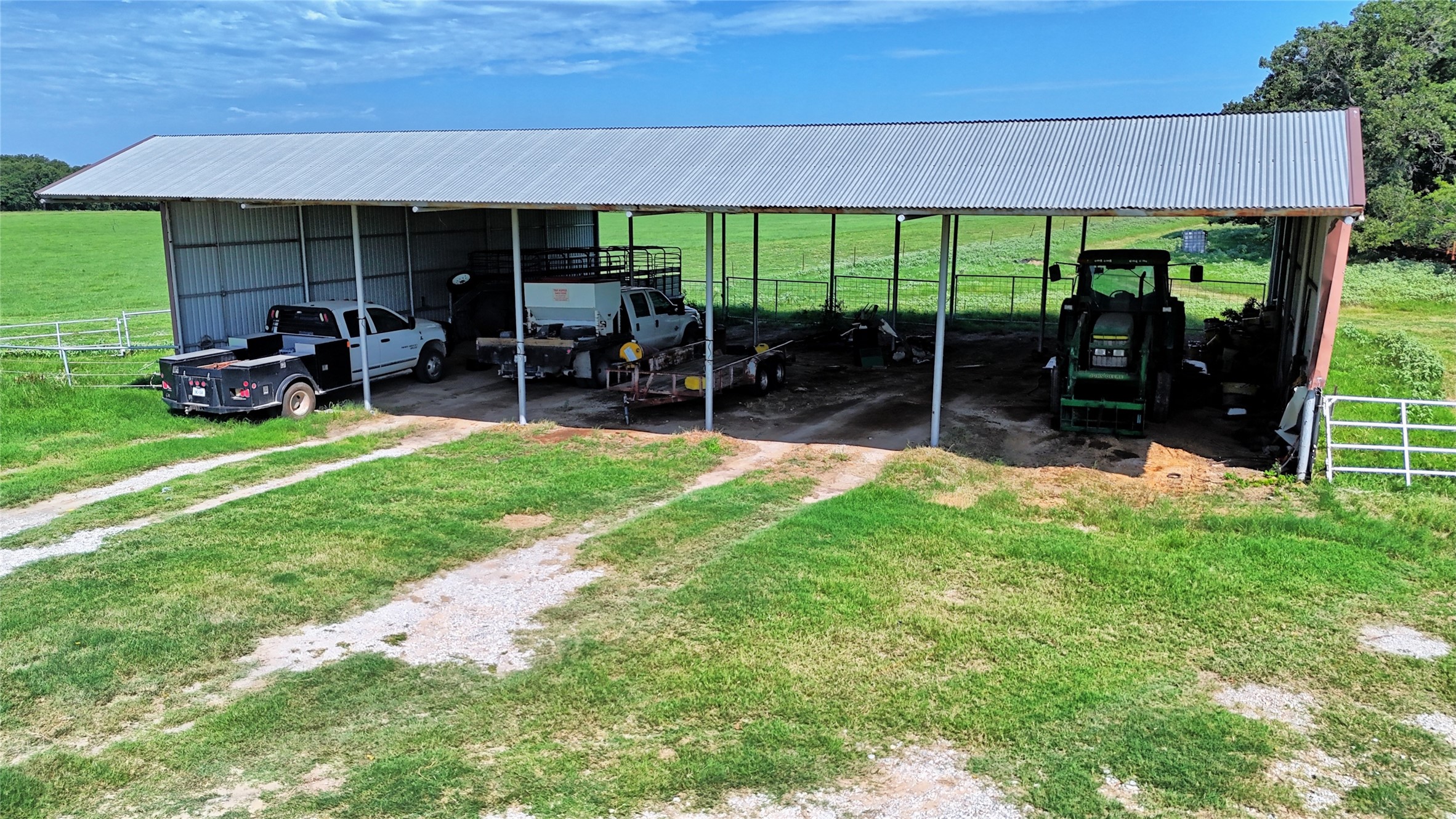 8752 Fm 1749 Sunset TX 76270