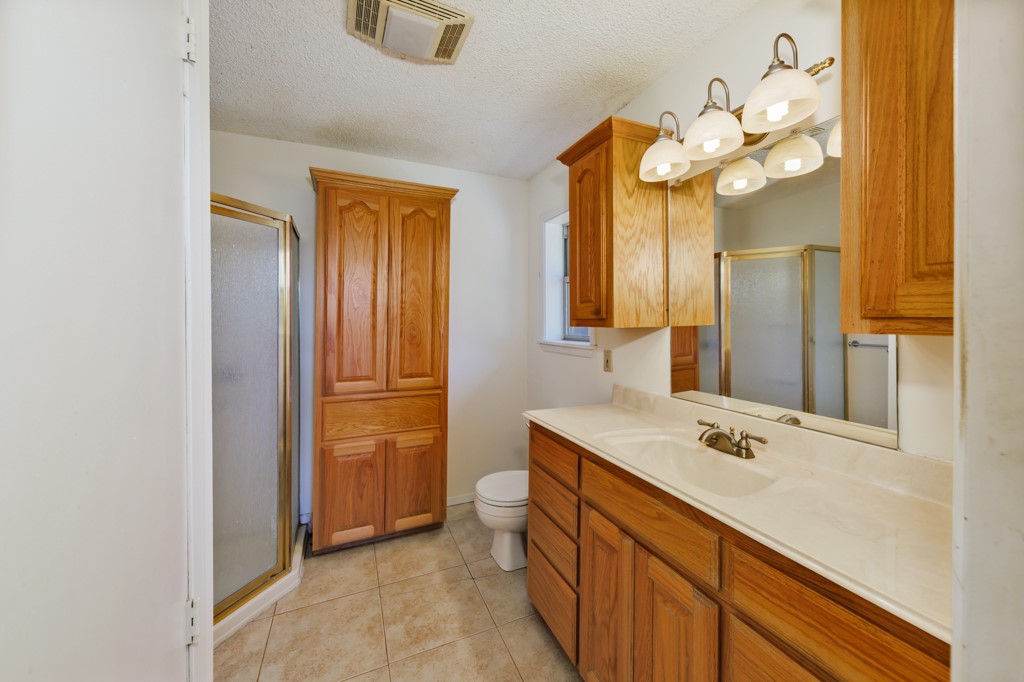 8752 Fm 1749 Sunset TX 76270