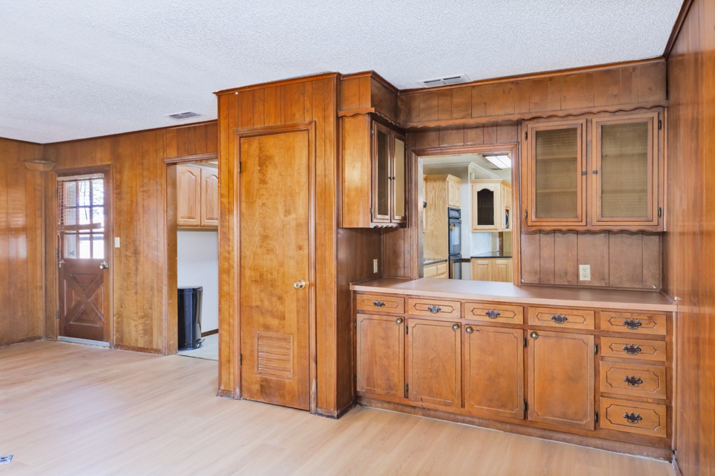 8752 Fm 1749 Sunset TX 76270