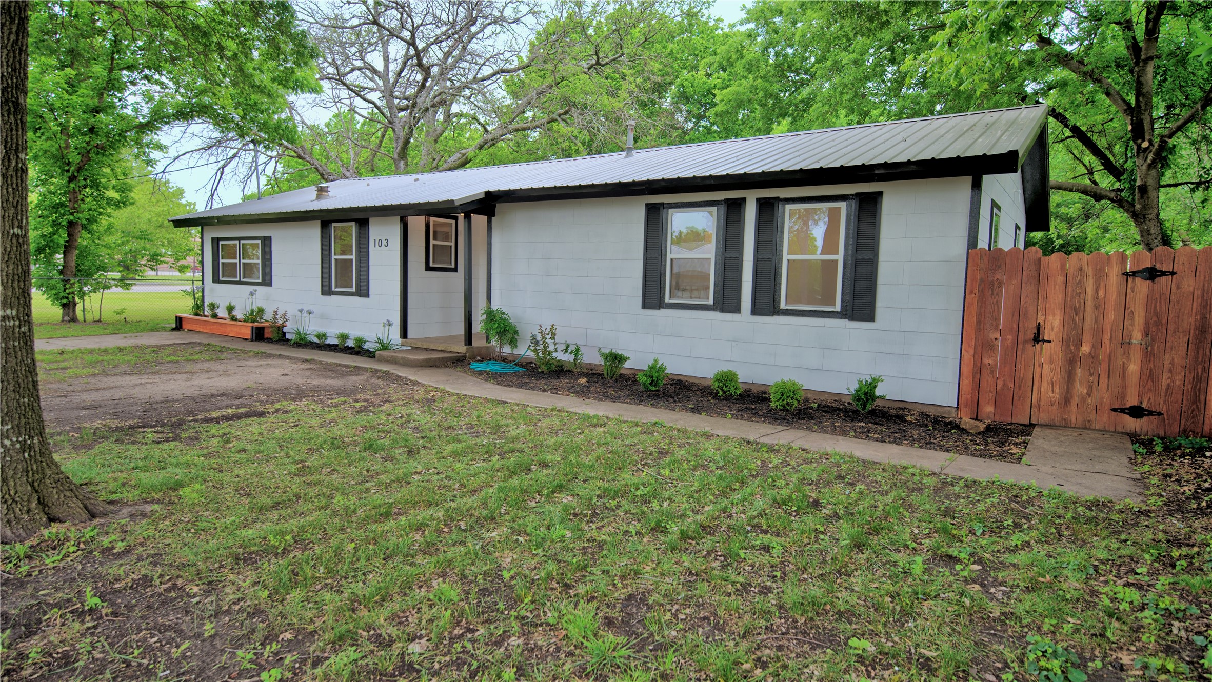 103 Phillips Street St Jo TX 76265