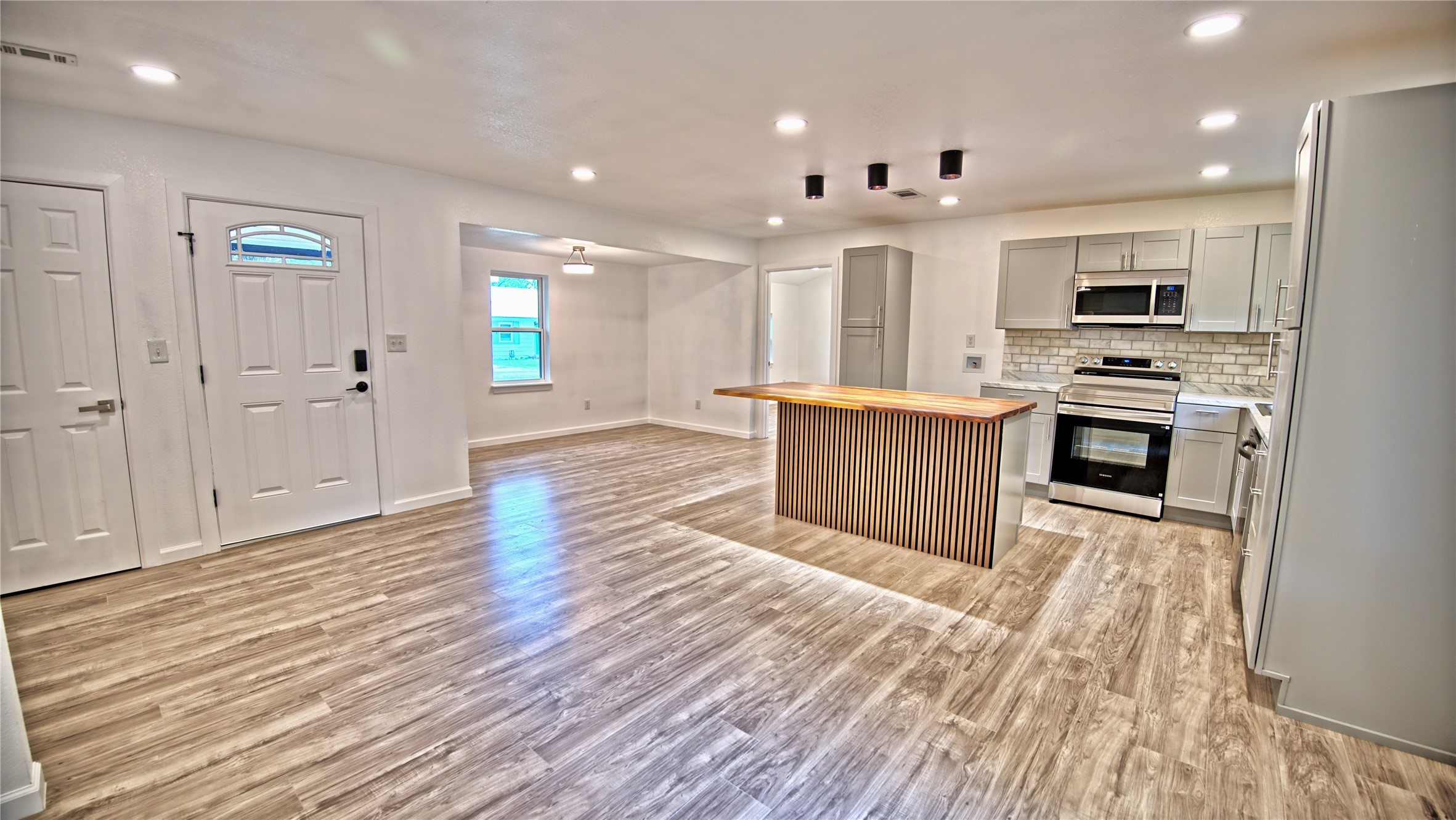 103 Phillips Street St Jo TX 76265