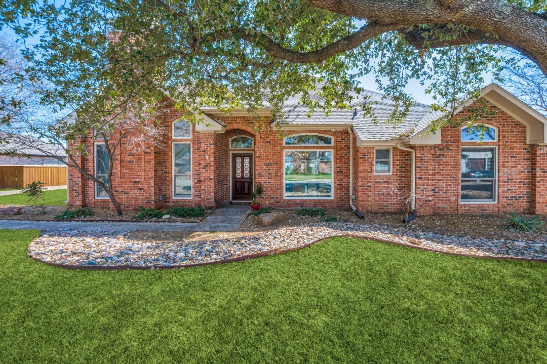6810 Hyacinth Lane Dallas TX 75252