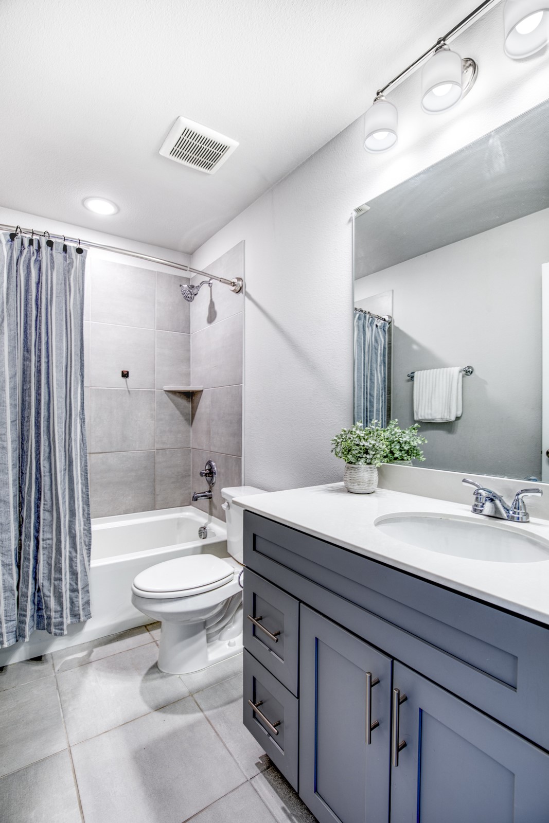 2012 Pacific Avenue Anna TX 75409
