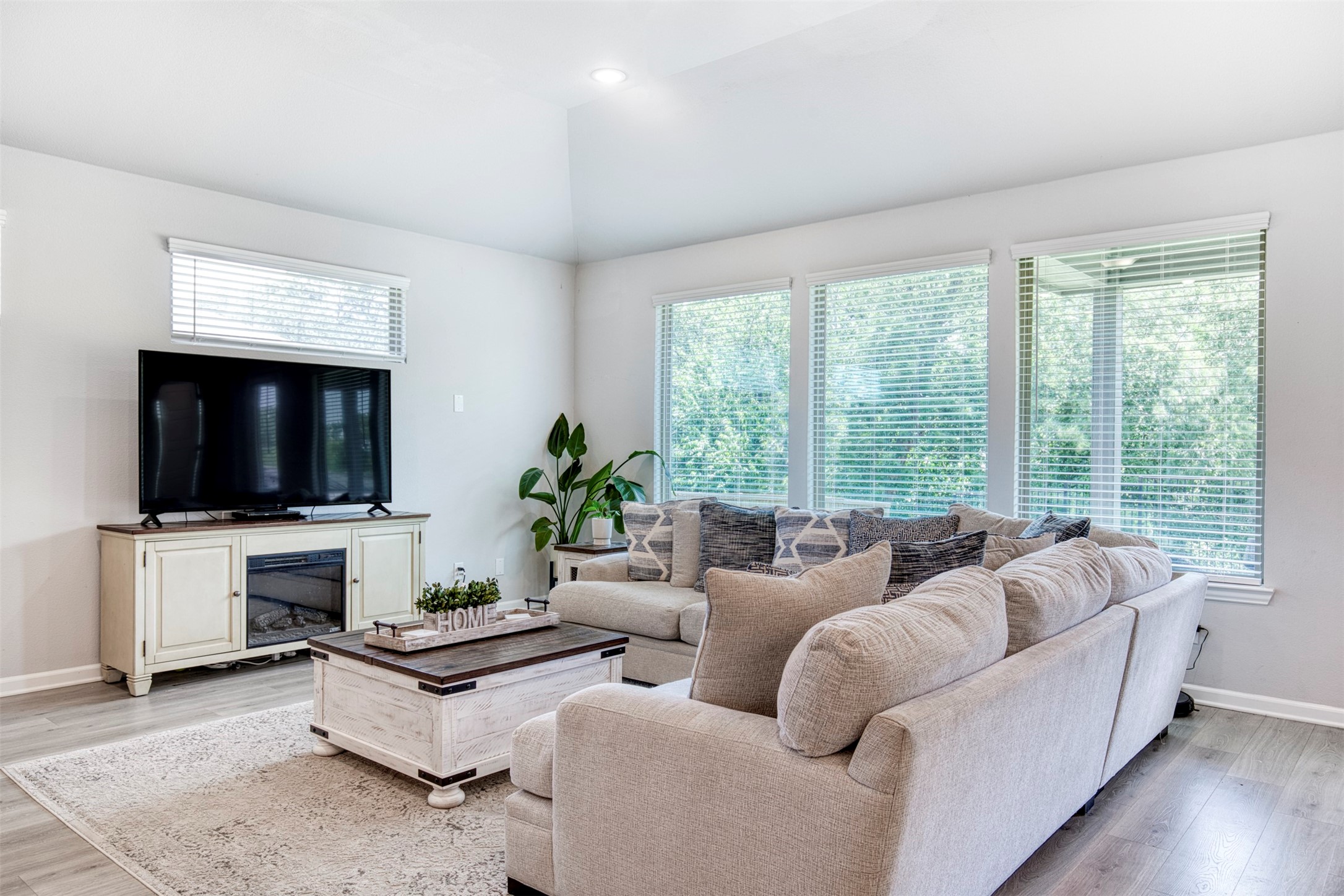 2012 Pacific Avenue Anna TX 75409