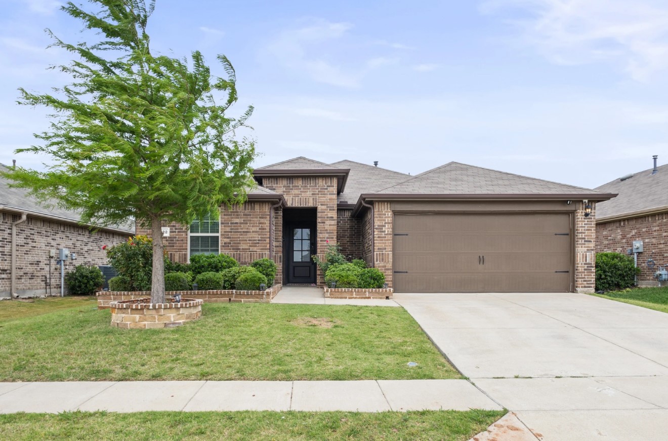 2222 Kingfisher Crandall TX 75114
