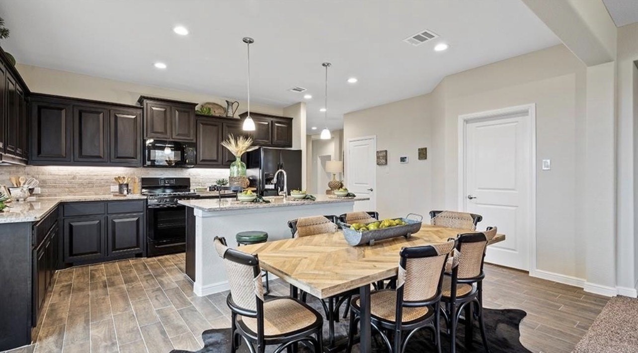 3207 Camden Creek Road Krum TX 76249