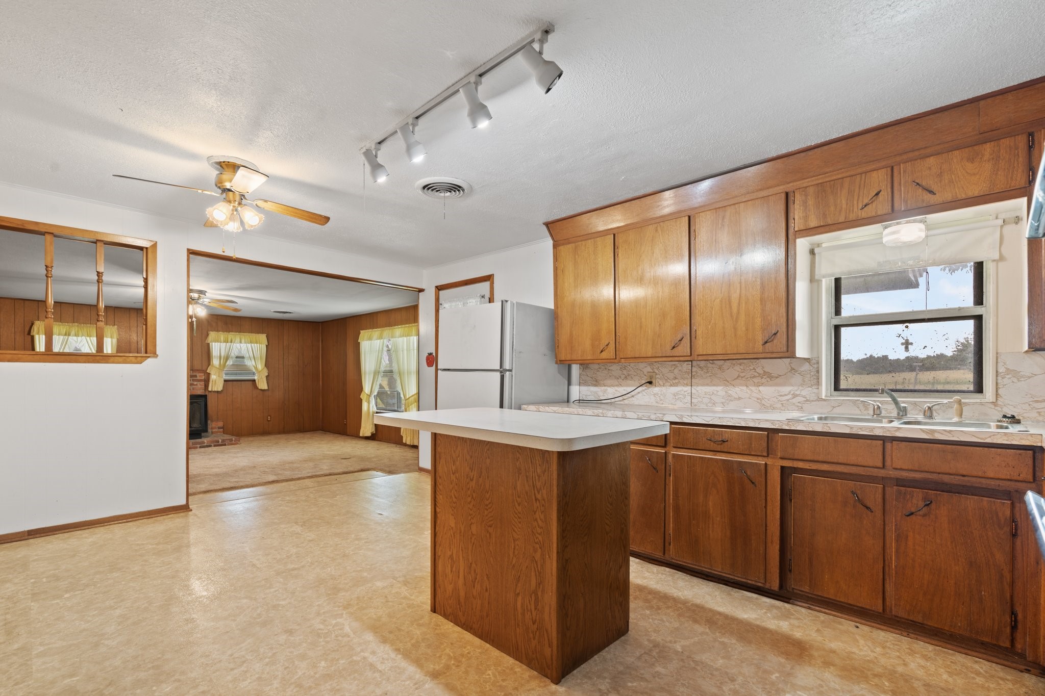 3501 County Road 312 Cleburne TX 76031