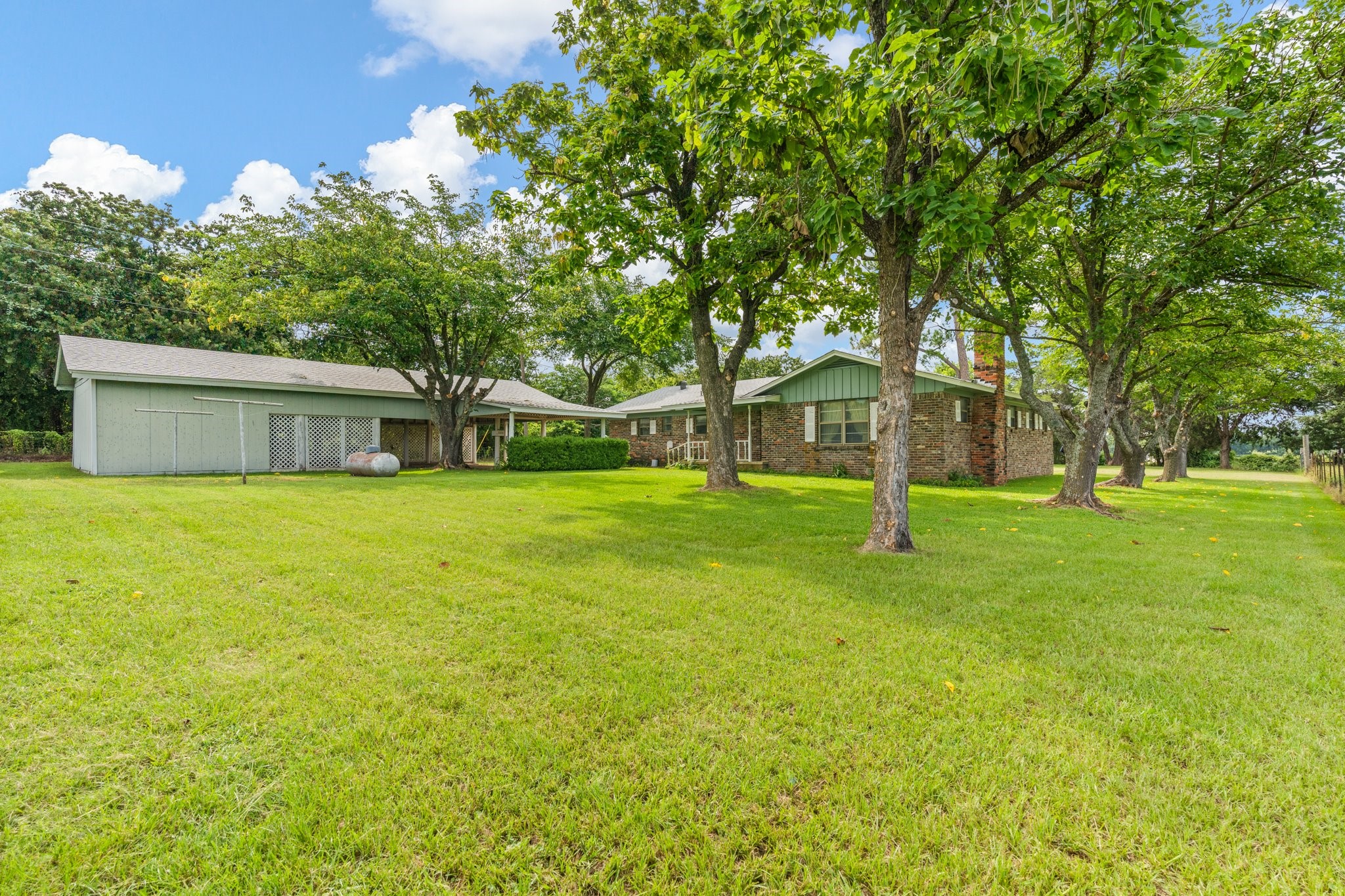 3501 County Road 312 Cleburne TX 76031