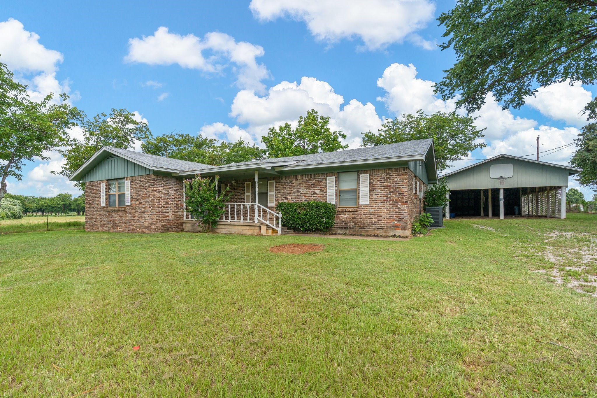 3501 County Road 312 Cleburne TX 76031