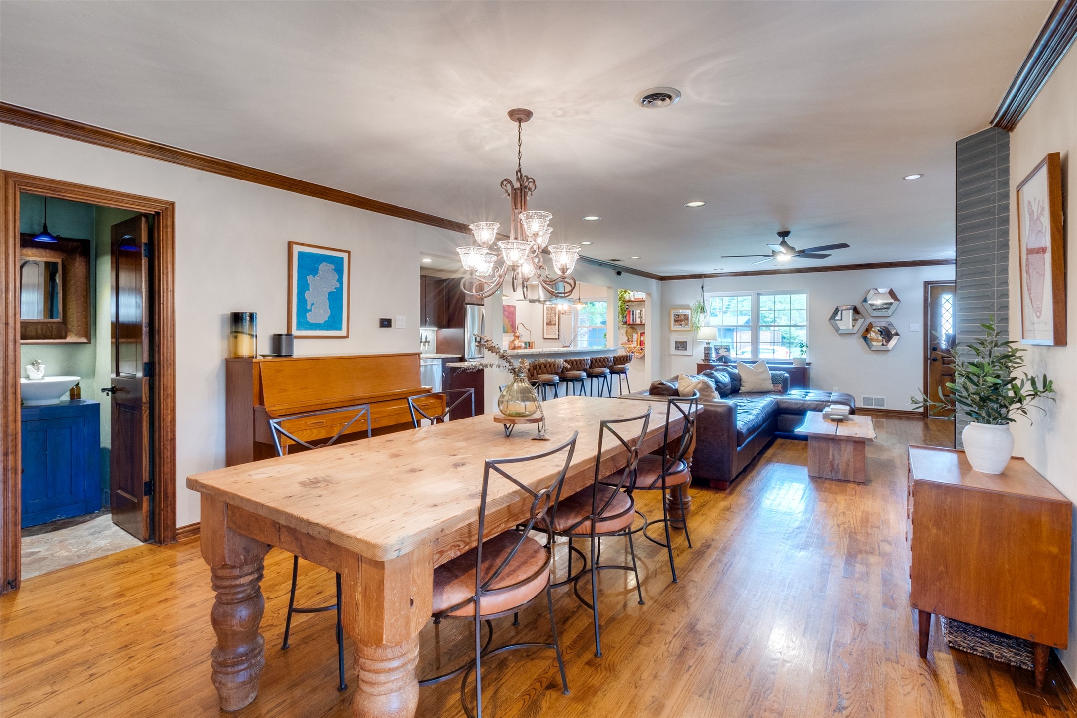 917 Fernwood Drive Richardson TX 75080