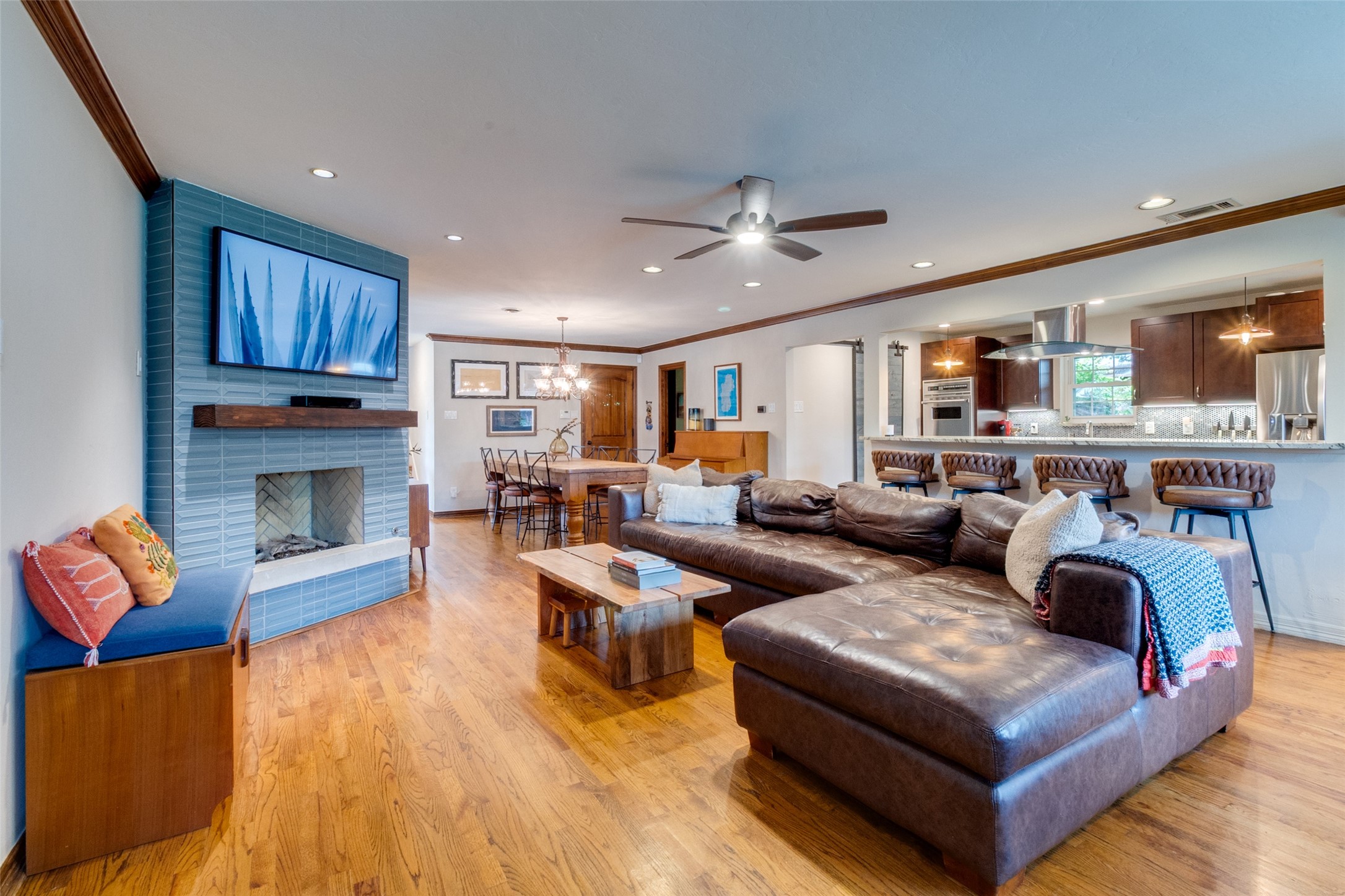 917 Fernwood Drive Richardson TX 75080