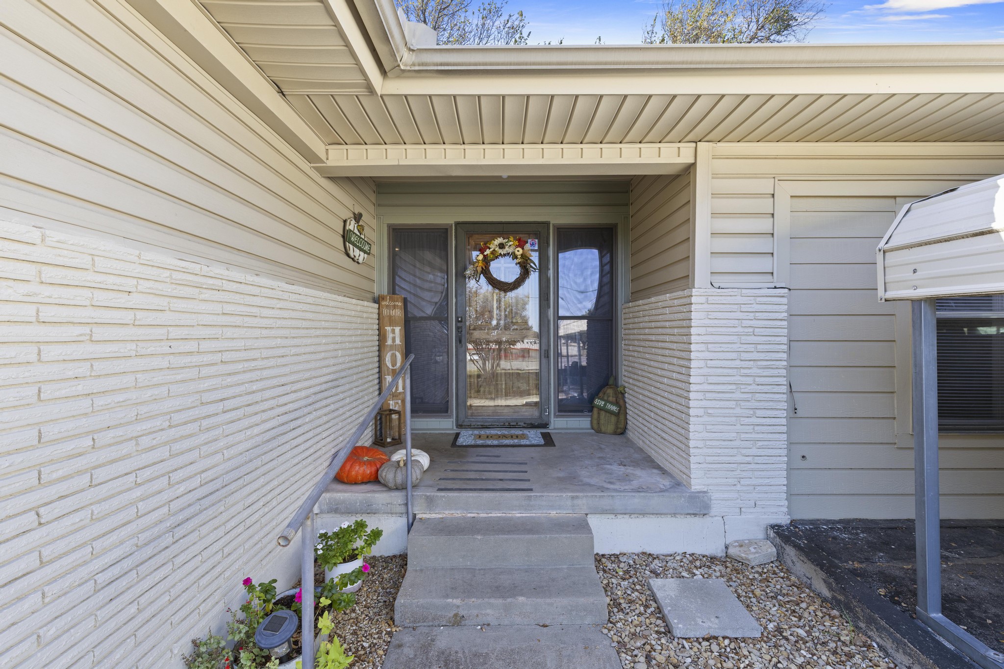 1829 N Main Street Weatherford TX 76085