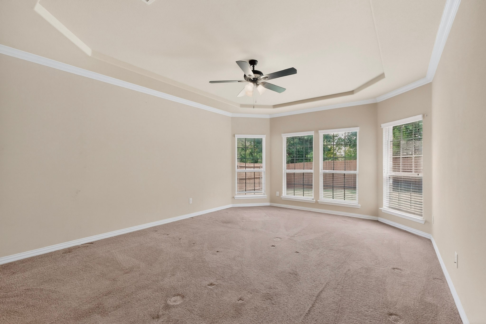 852 State Street Desoto TX 75115