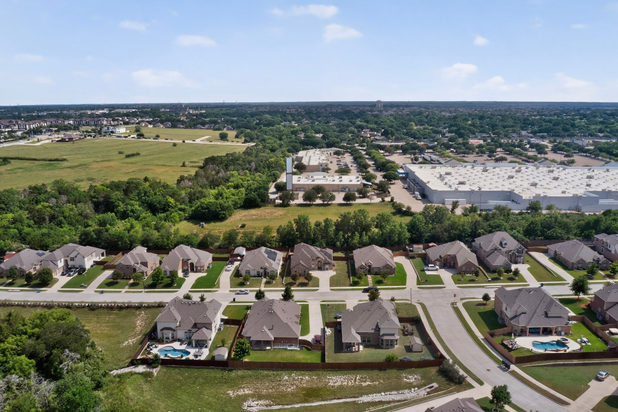 852 State Street Desoto TX 75115