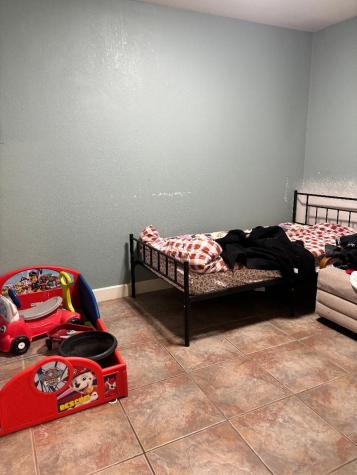 2577 22nd Street Fort Worth TX 76106