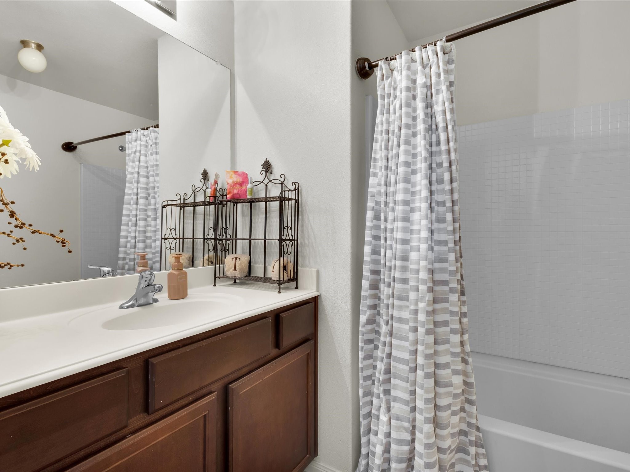 1808 Douglas Street Howe TX 75459