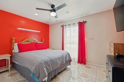 1429 Meandering Way Garland TX 75040