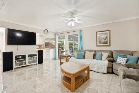 1429 Meandering Way Garland TX 75040