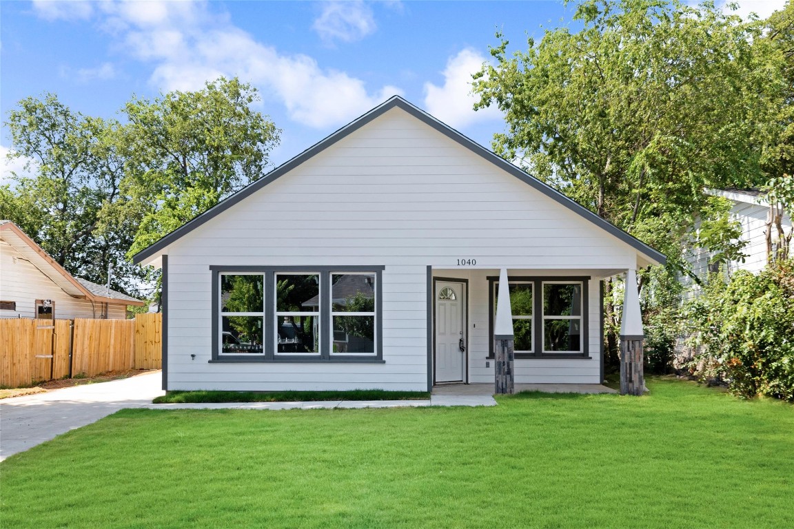1040 Glen Garden Drive Fort Worth TX 76104