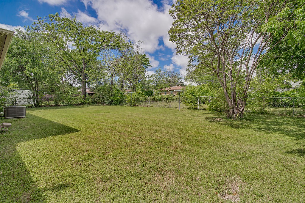 4836 Overton Avenue Fort Worth TX 76133