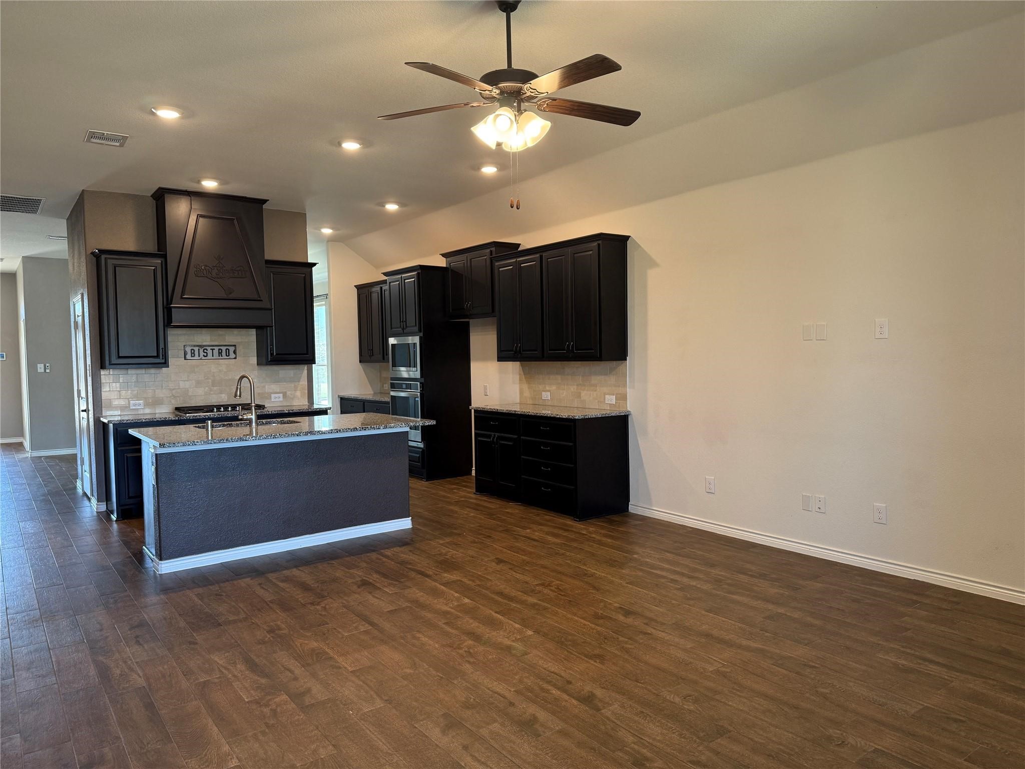 1043 Sublime Drive Heath TX 75126