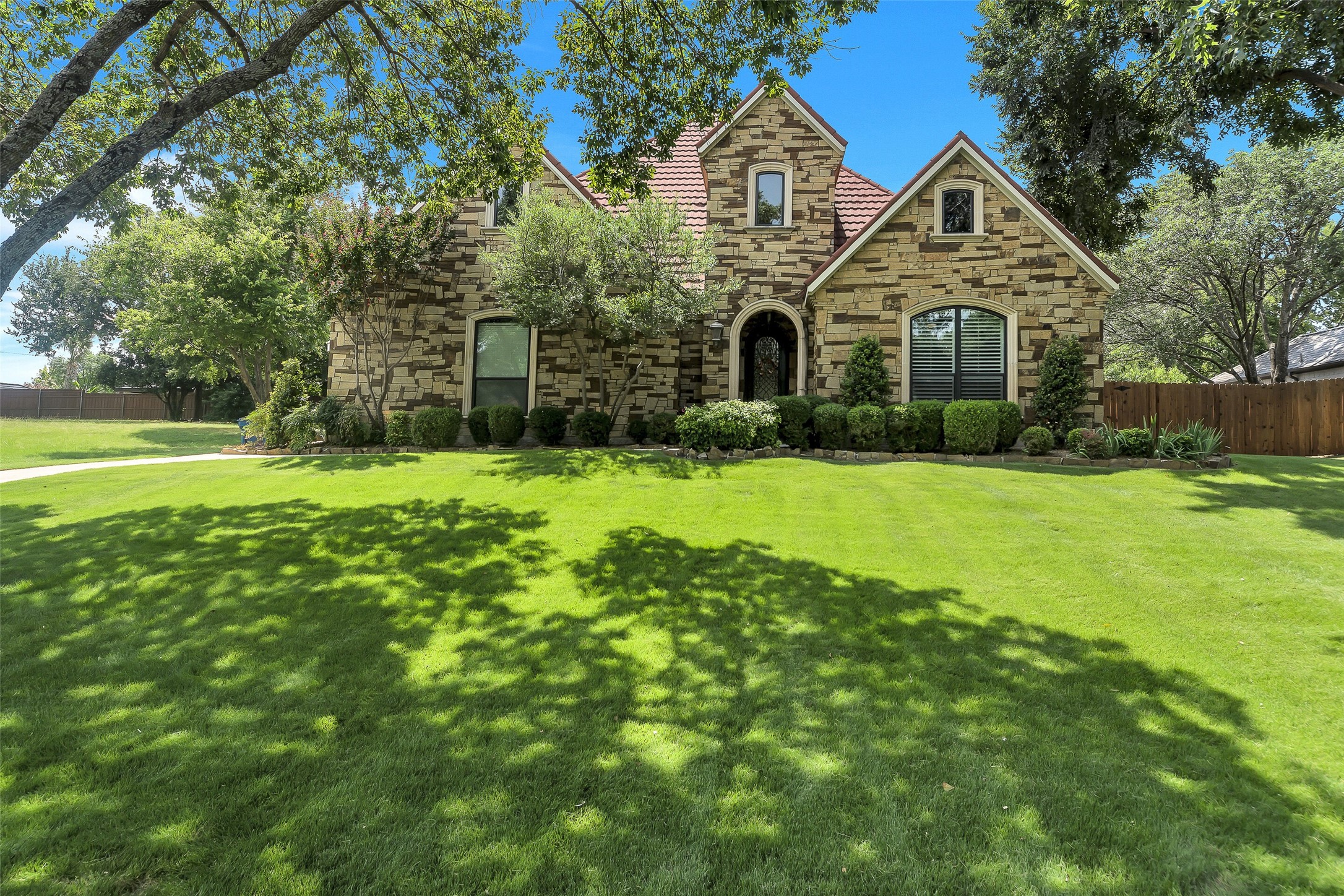 8917 Crest Wood Drive Fort Worth TX 76179